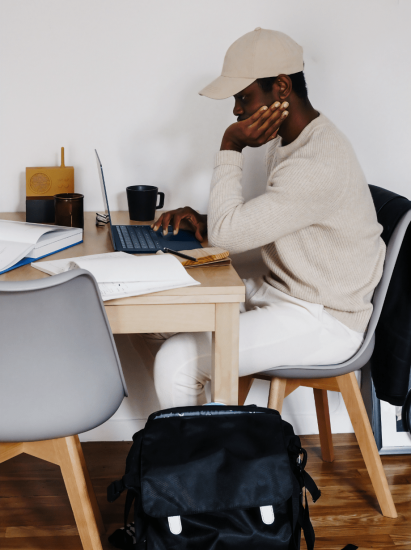 surface-MT9HfRglelU-unsplash@2x